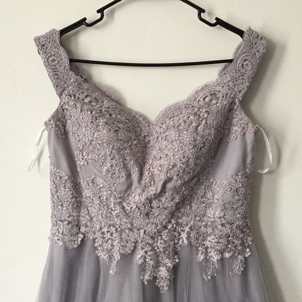 Prom dress Grey